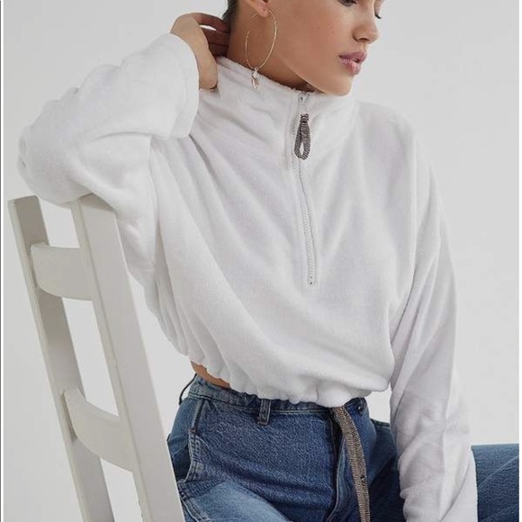 Urban Outfitters Sweaters - Urban Outfitters Soft Fleece Pullover